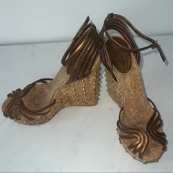 Gucci platform studded wedges - Picture 2 of 6